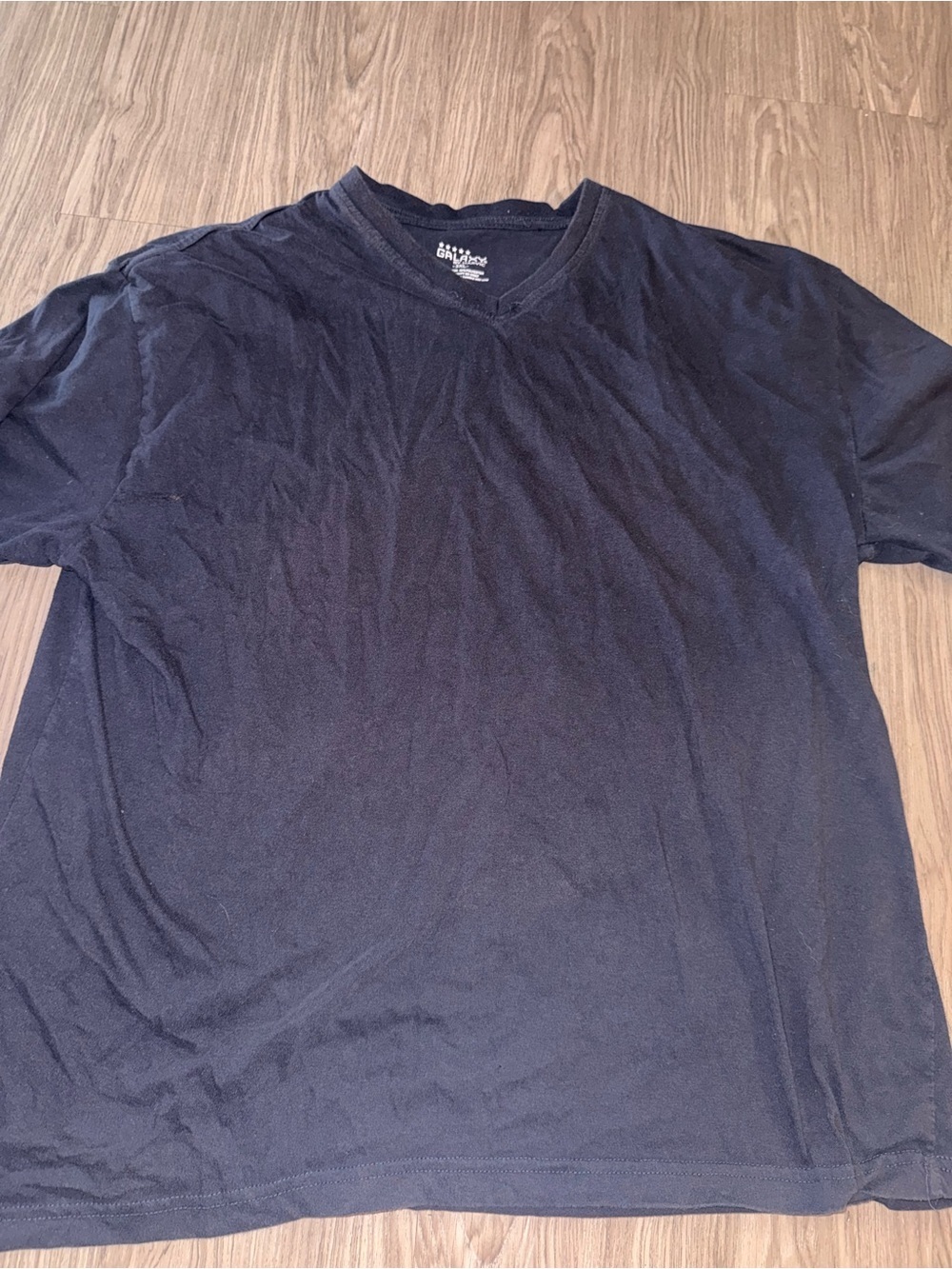 Galaxy By Harvic Men's V-Neck Short Sleeve Tee - Black